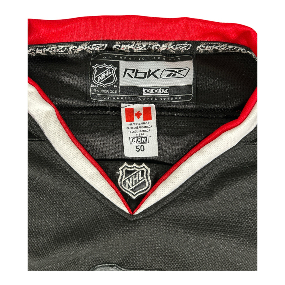 Rare Reebok CCM Patrick Kane Blackhawks Authentic Fight Strap Jersey Sz 50 - Picture 3 of 6